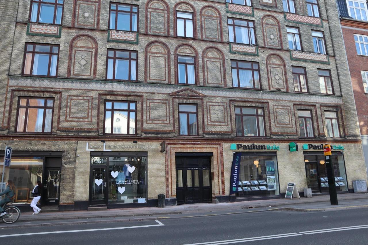 Charming Red Courtyard Apartment Copenhagen Exterior photo